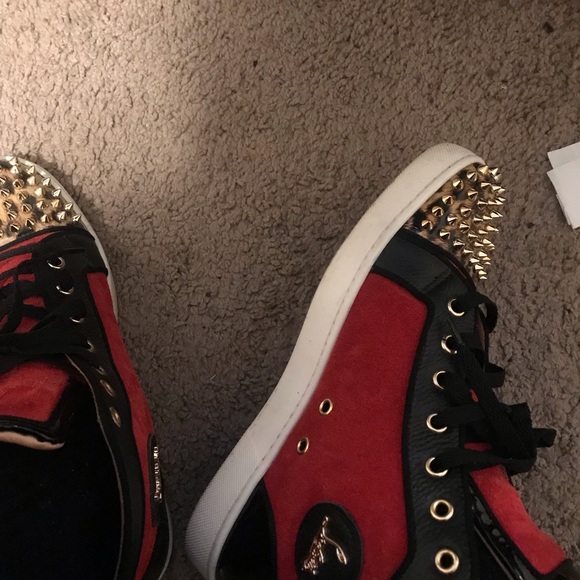 Men’s Christian Louboutin Red Bottoms - Picture 2 of 2